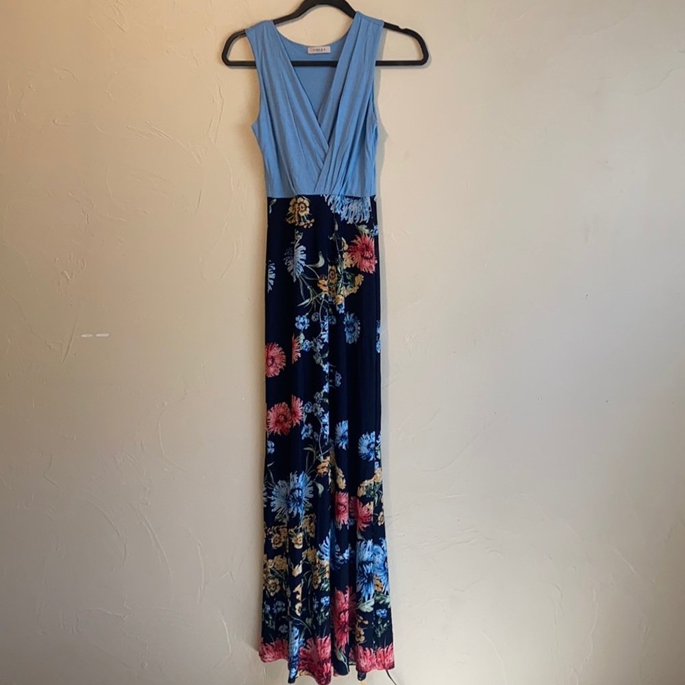 Gilli maxi dress